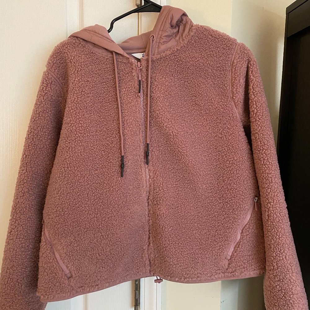 Faux sherpa jacket in dark pink